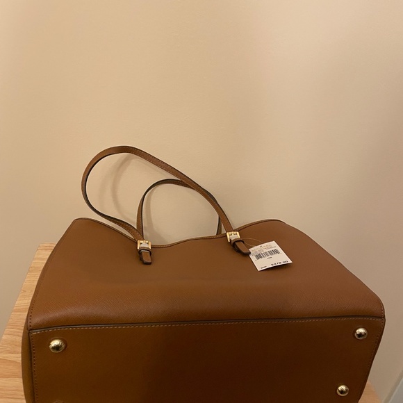 Michael Kors tte - Picture 2 of 5